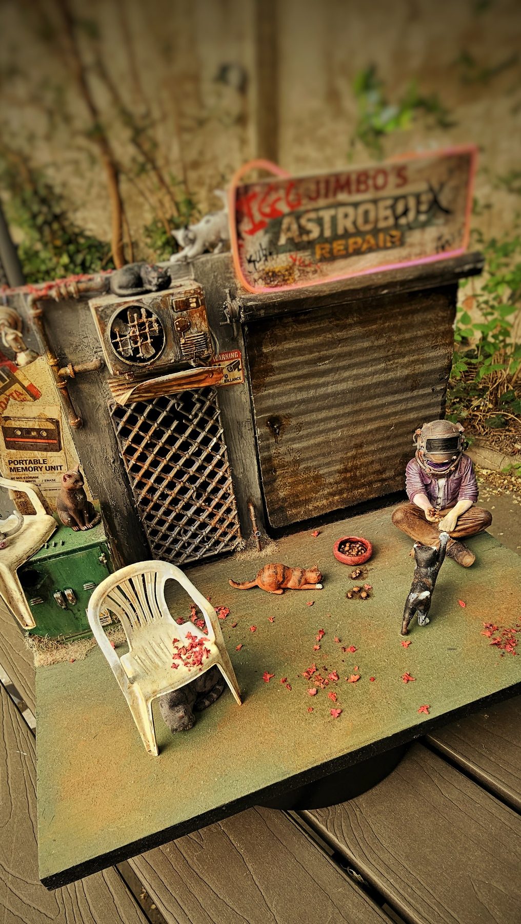 Lunch Time mixed media diorama
